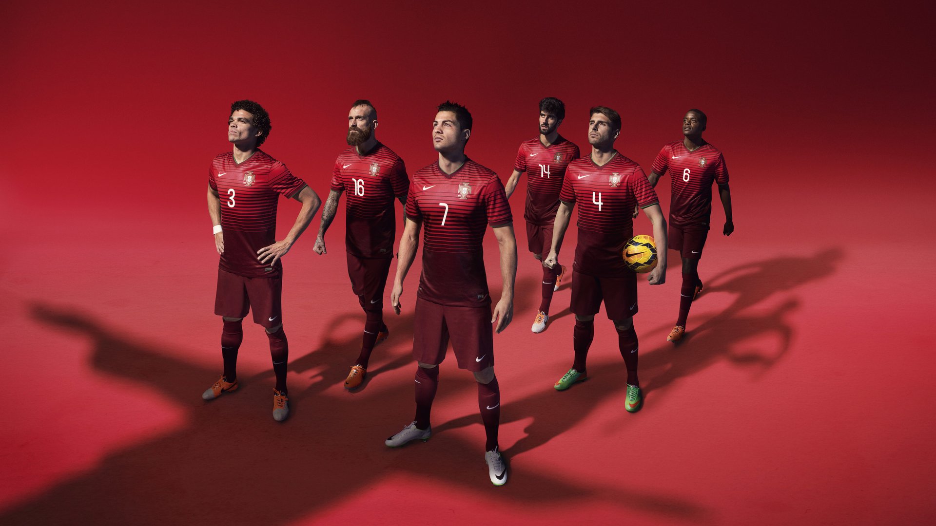 伊萨克一锤定音，英格兰战术压制让波兰提前缴械